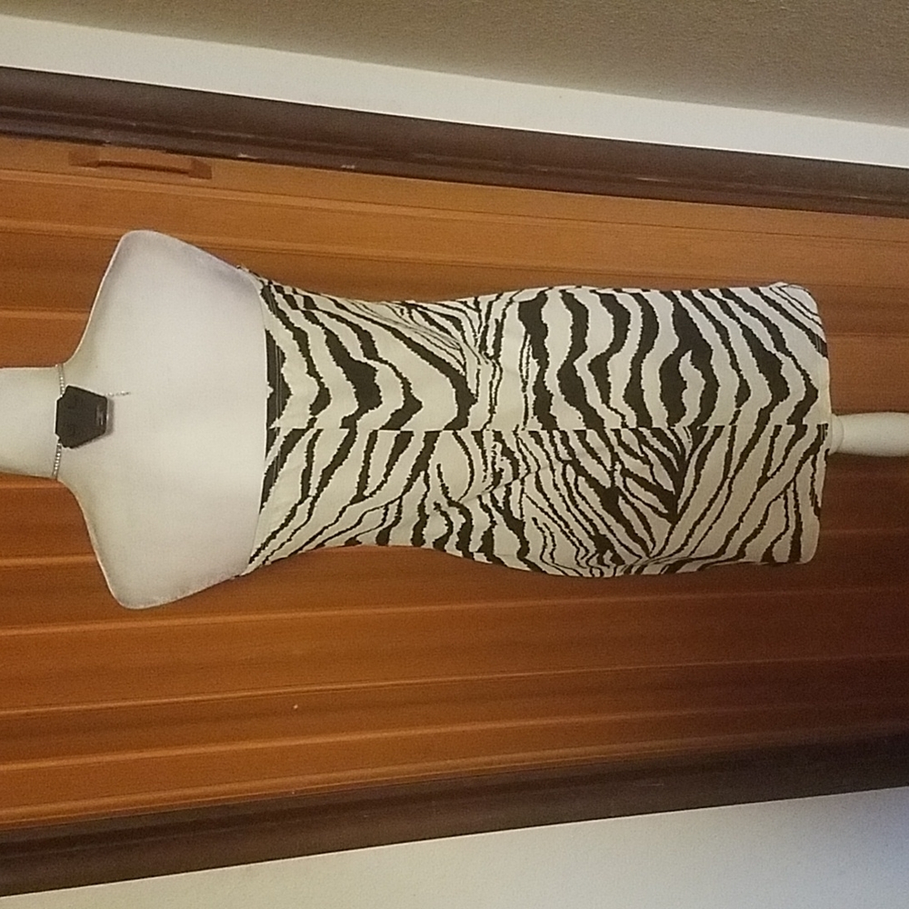 Trac Plus Size Zebra Strapless Dress - image 4